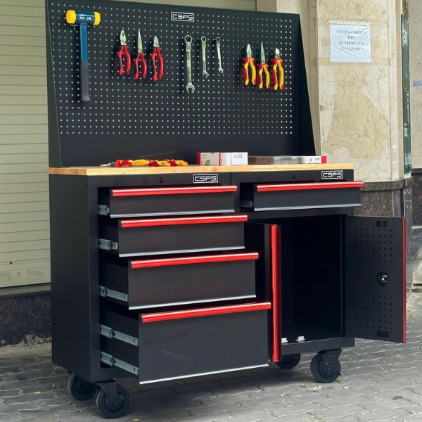 Tủ Dụng Cụ CSPS Có Phù Hợp Để Dùng Hằng Ngày?
