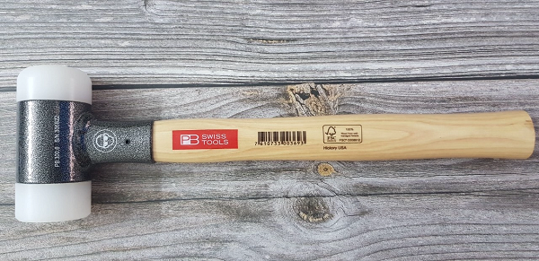 Các dụng cụ cơ khí hàng đầu cần có trong hộp dụng cụ và tủ dụng cụ của bạn