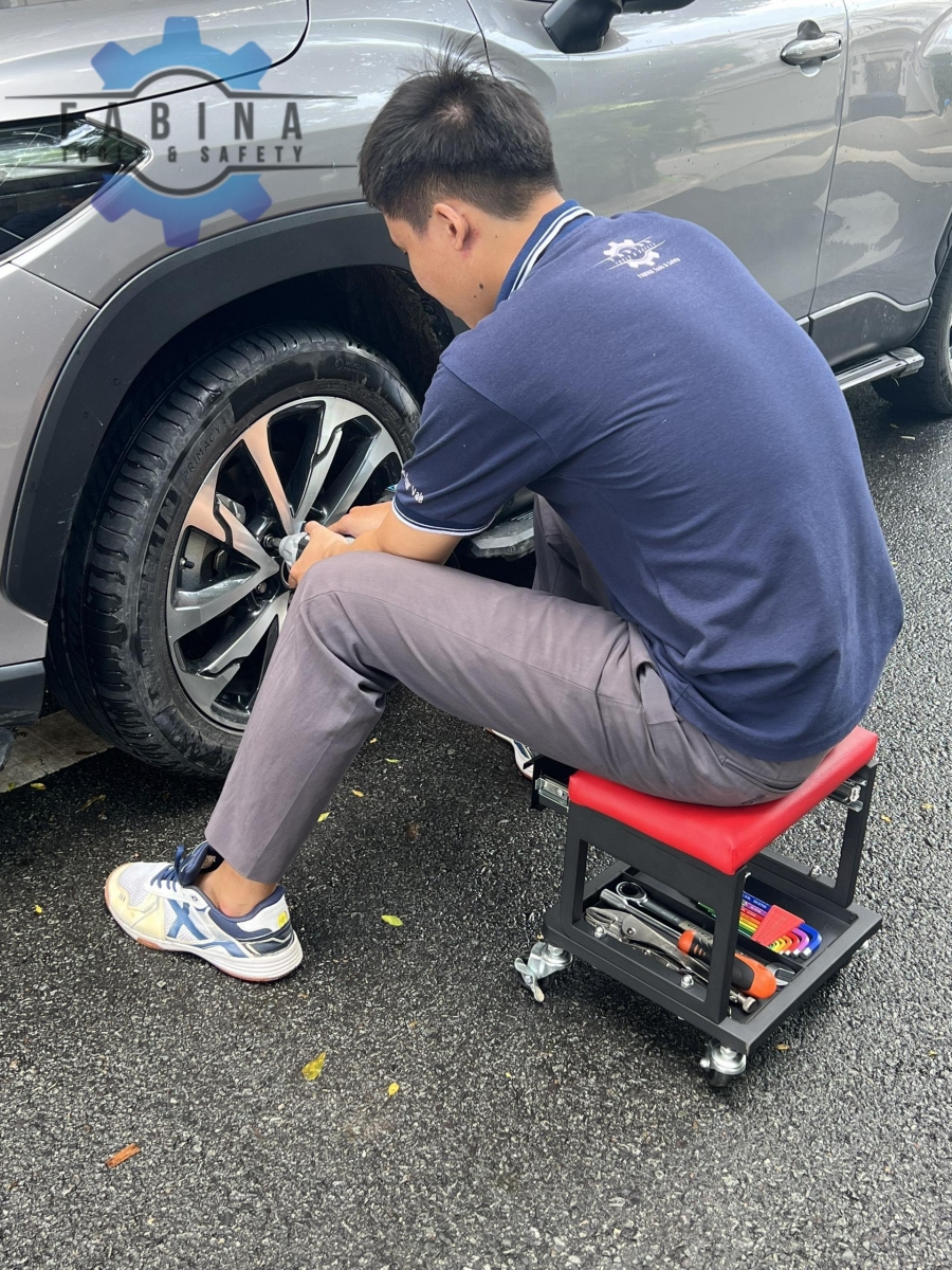Ghế ngồi sửa chữa xe có ngăn kéo Fabina