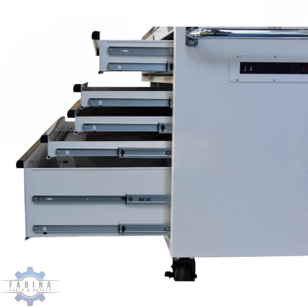 Tủ Thép Đựng Dụng Cụ: Hơn Cả Nơi Cất Giữ