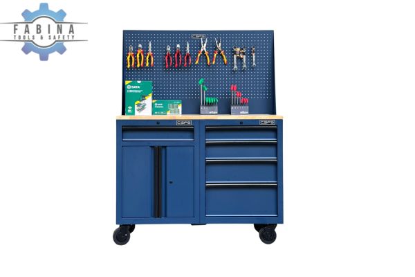 Tủ dụng cụ CSPS 122cm có tiện khi phải mở ra đóng vào liên tục?