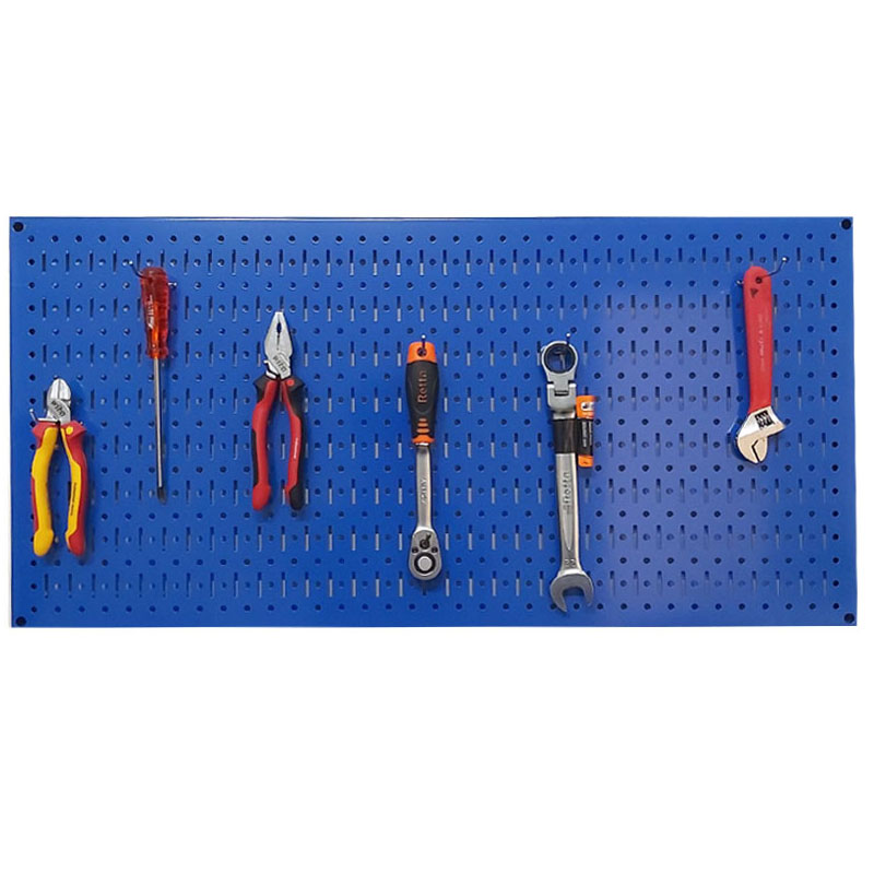 Vì Sao Vách Lưới Pegboard Đang Được Ưa Chuộng Trong Garage Và Nhà Xưởng?