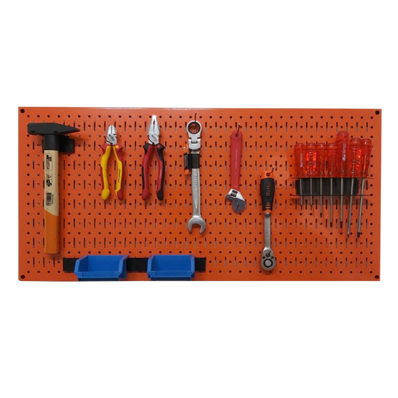 Vì Sao Vách Lưới Pegboard Đang Được Ưa Chuộng Trong Garage Và Nhà Xưởng?