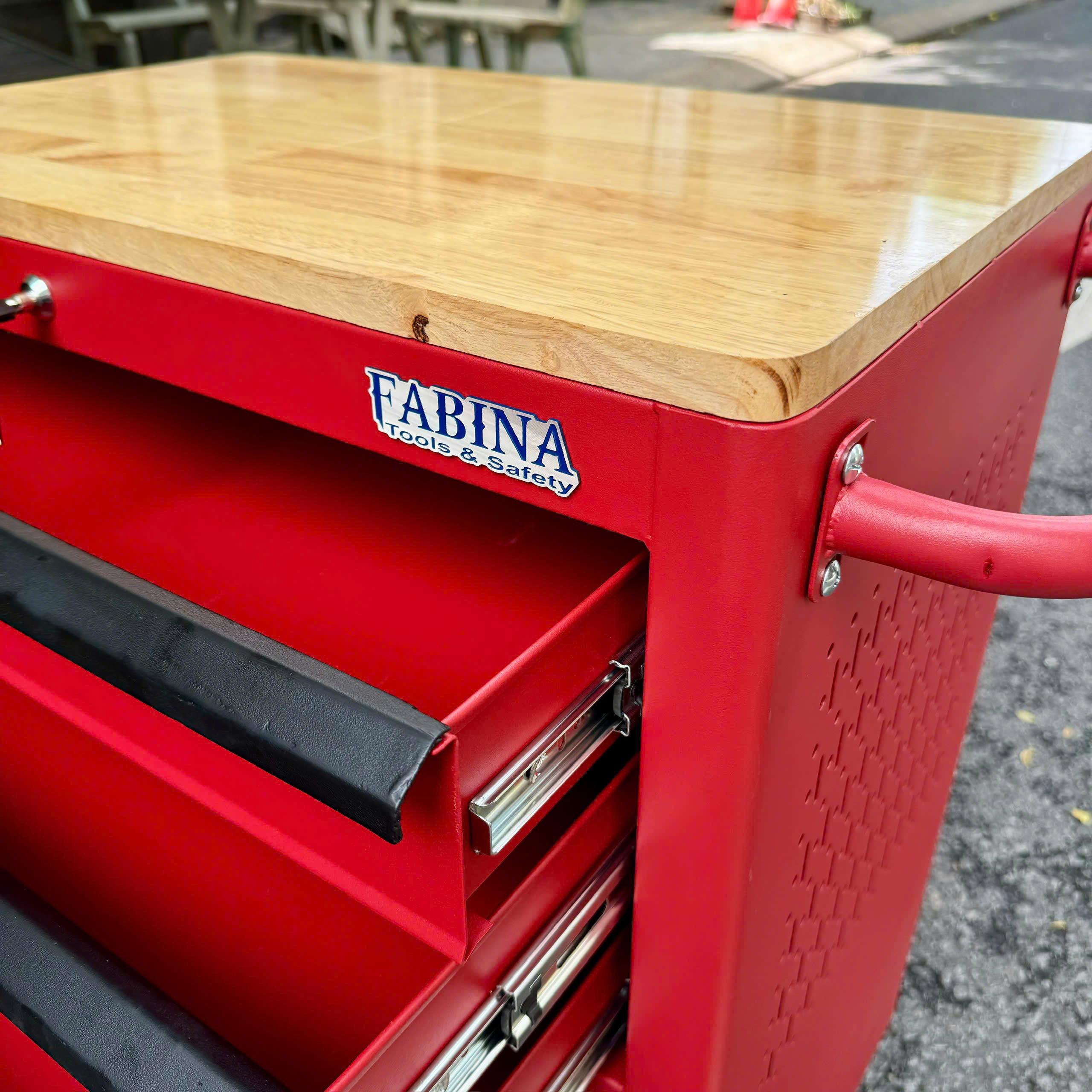 Tủ dụng cụ 3 hộc kéo 2 ngăn chứa màu đỏ Fabina