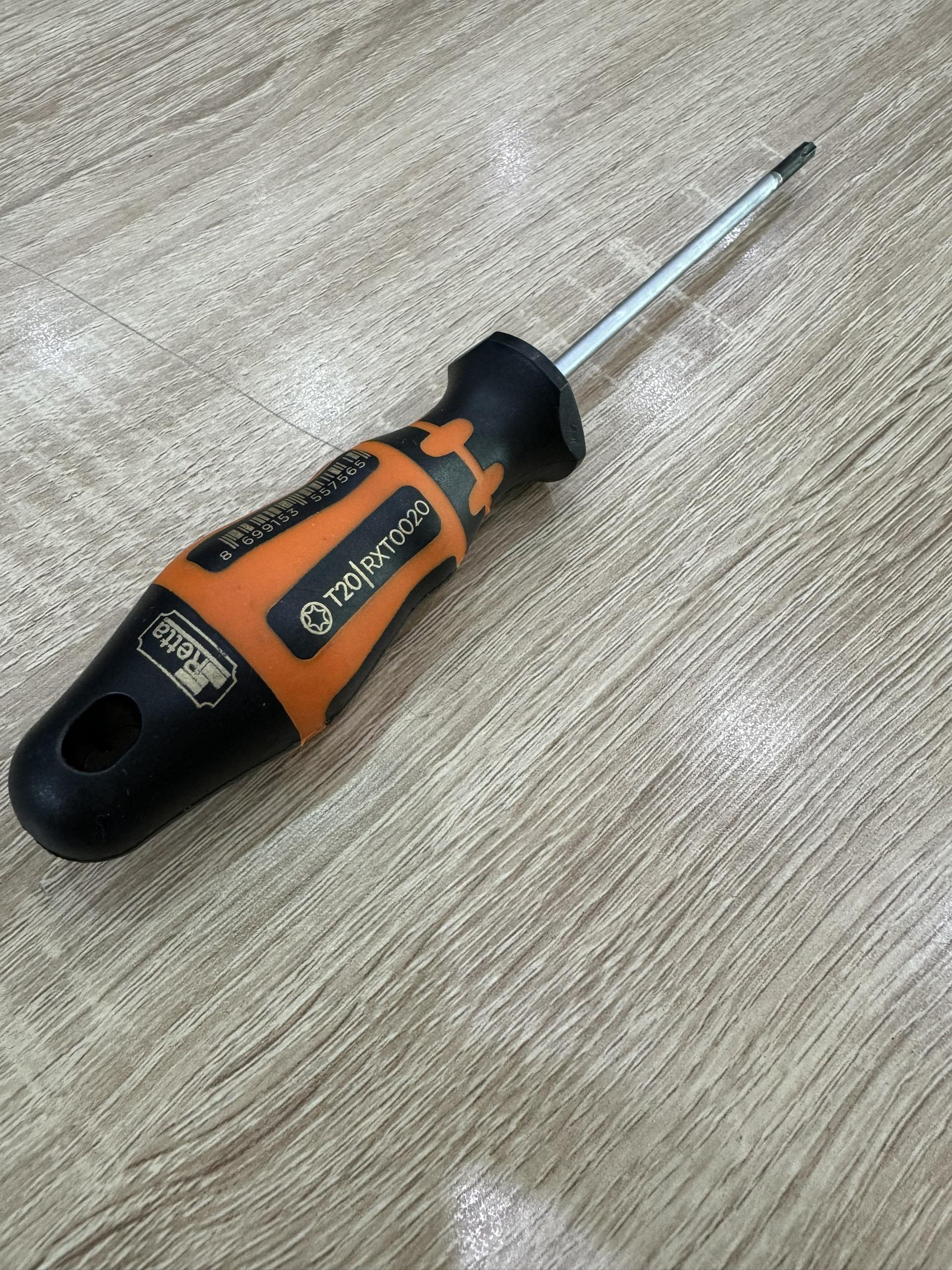 Tua vít đầu sao torx T20 Retta RXT0020