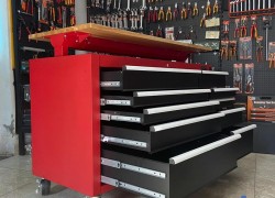 Điều Gì Khiến Tủ Đồ Nghề 10 Hộc Kéo Luôn Được Quan Tâm?