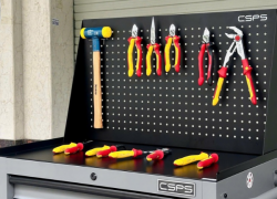 So Sánh Tủ Đồ Nghề Cơ Khí Mặt Thép Và Mặt Gỗ Trước Khi Chọn Mua