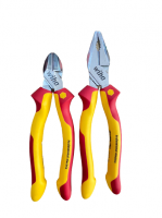 Set of 2 Wiha pliers with 1000V . insulation